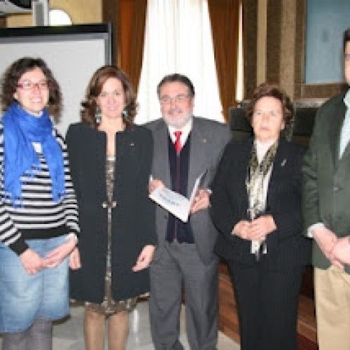 La visión histórica y geográfica de la Corredera, en un libro de Jose Naranjo y Antonio López Ontiveros